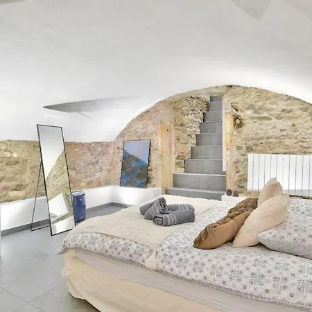 Appartement Royal Et Balneo Privatif *